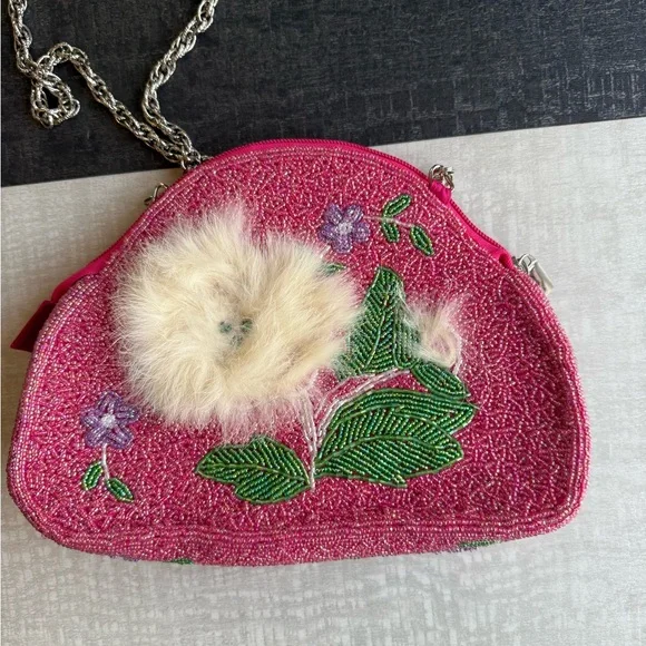 Pink beaded shoulder bag (similar to Mary Frances!) fully beaded with puffball - Picture 3 of 4